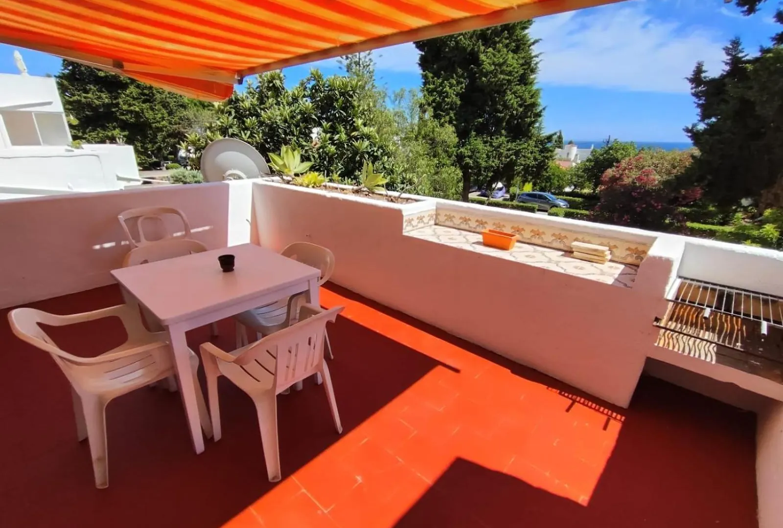 Vilas Marrocha Porches  Porches (Algarve)